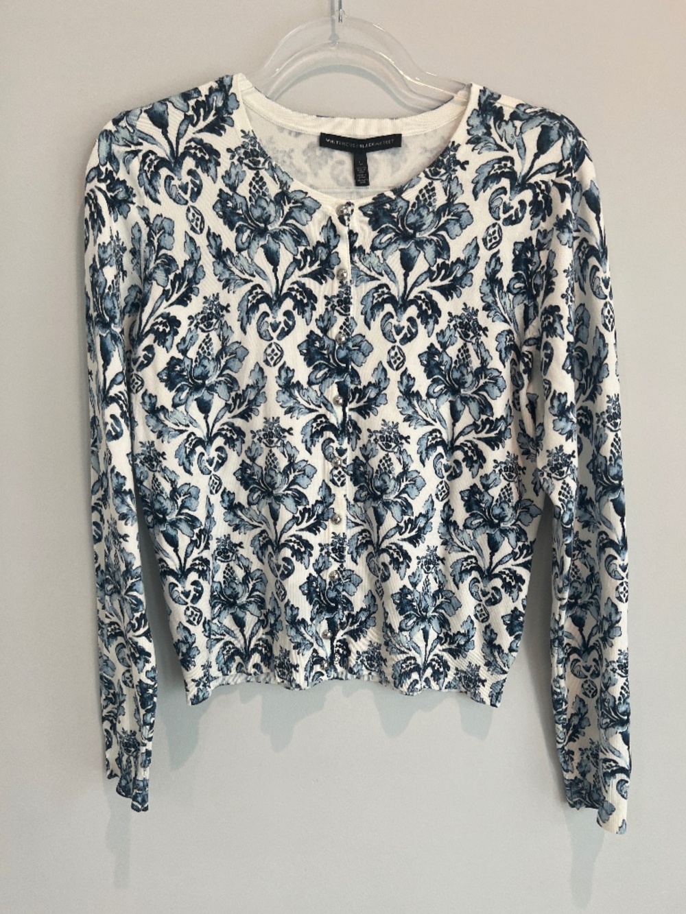 White House Black Market Blue & White Floral Damask Snap Front Cardigan Size L